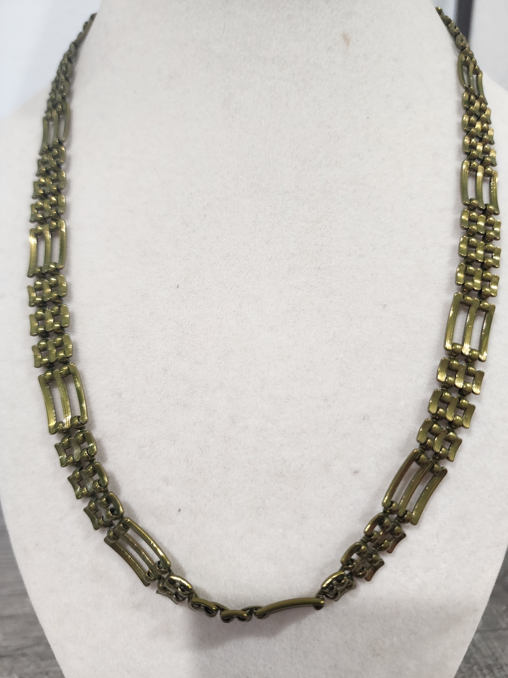 Brushed Gold/Green-Tone Link Necklace - Alexa Rae